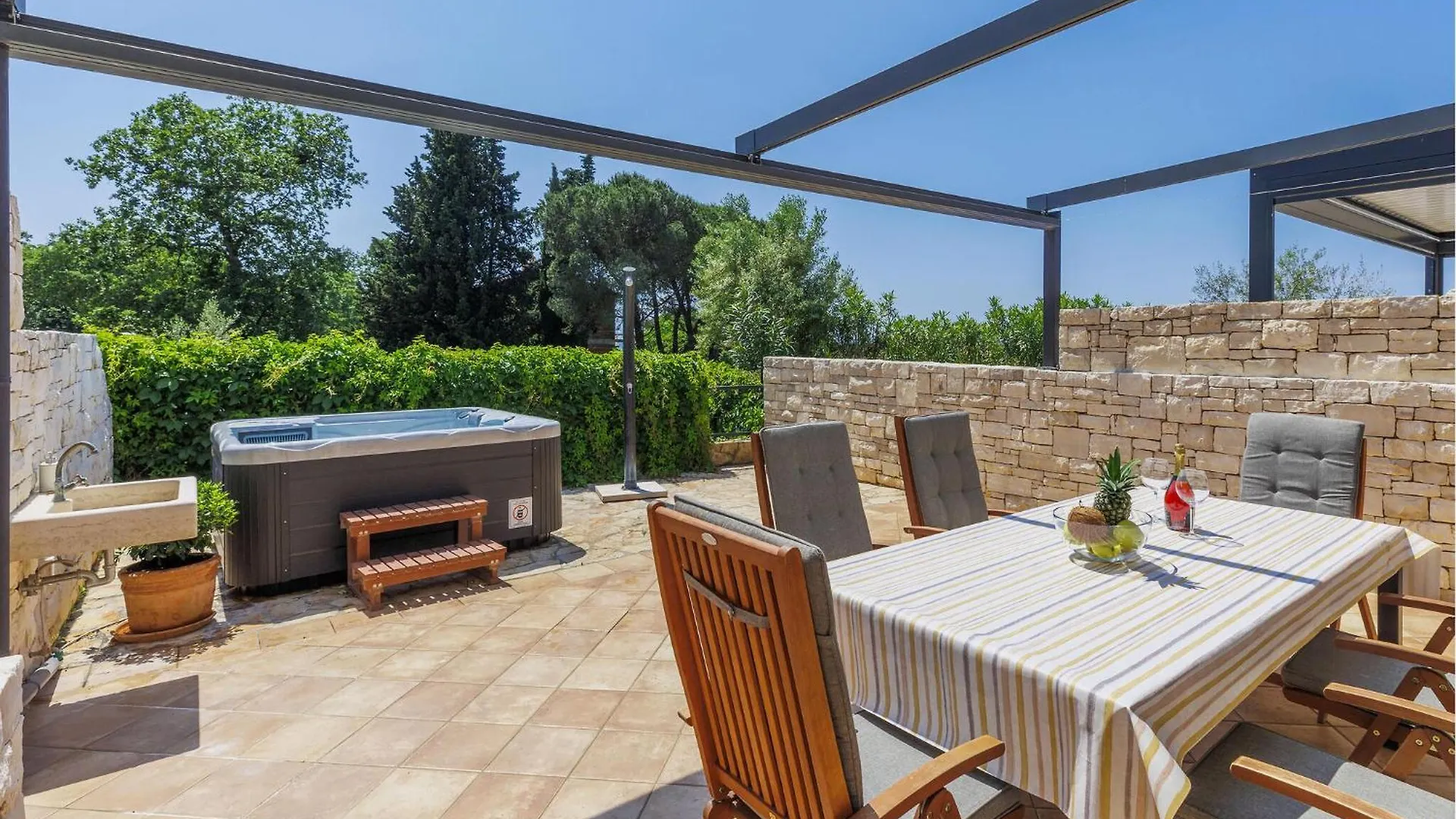 Cozy Home In Umag With Sauna Vakantiehuis