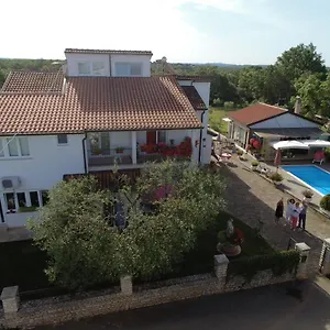 Sosi krevet i doručak